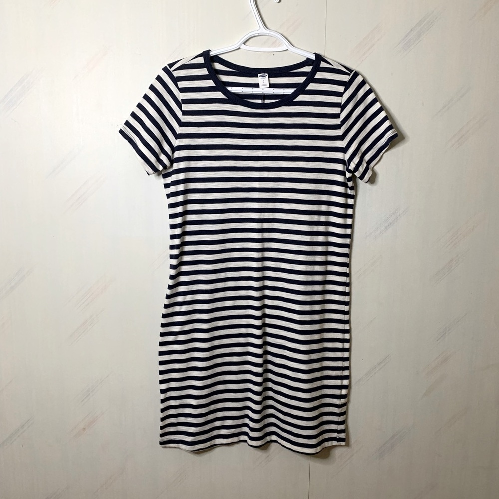 Old Navy T-Shirt Dress - Sailor Style